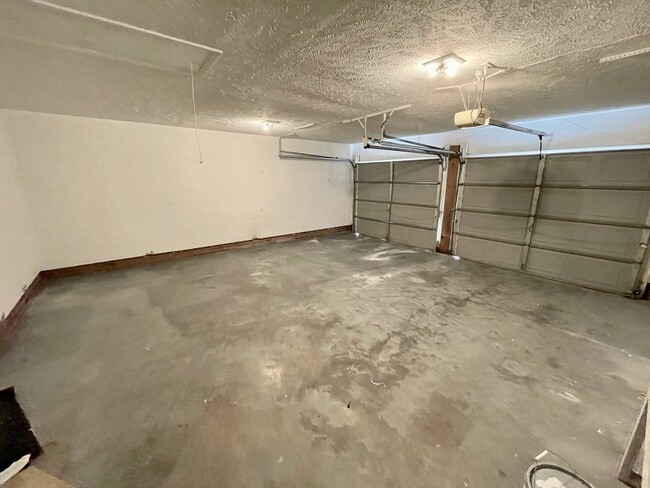 Building Photo - 573 Prestige Blvd