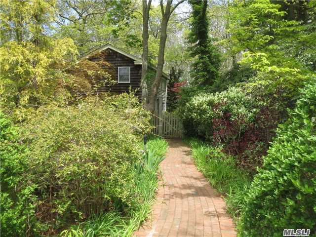 Building Photo - 725 Shipyard Ln