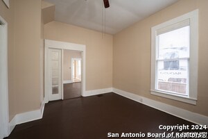 Building Photo - 622 W Russell Pl