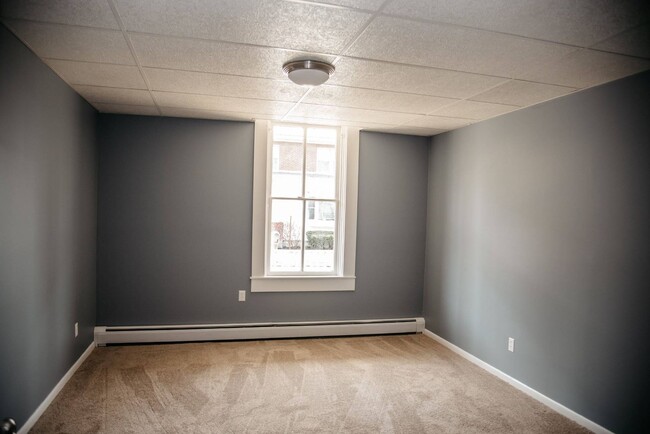 Building Photo - 2933 Horseshoe Pike