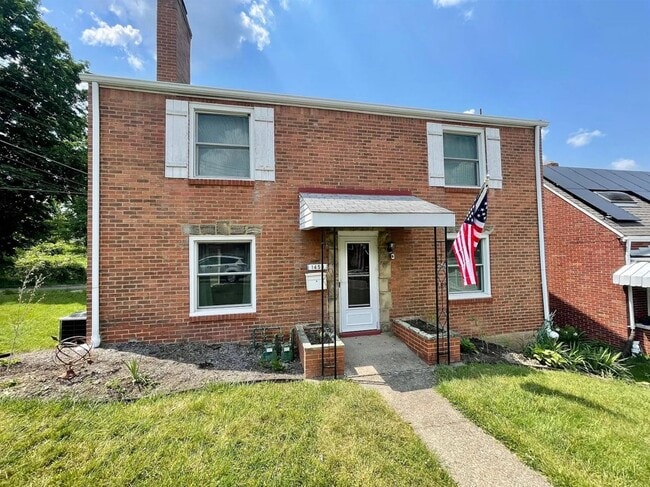 Primary Photo - 1453 Woodbine St