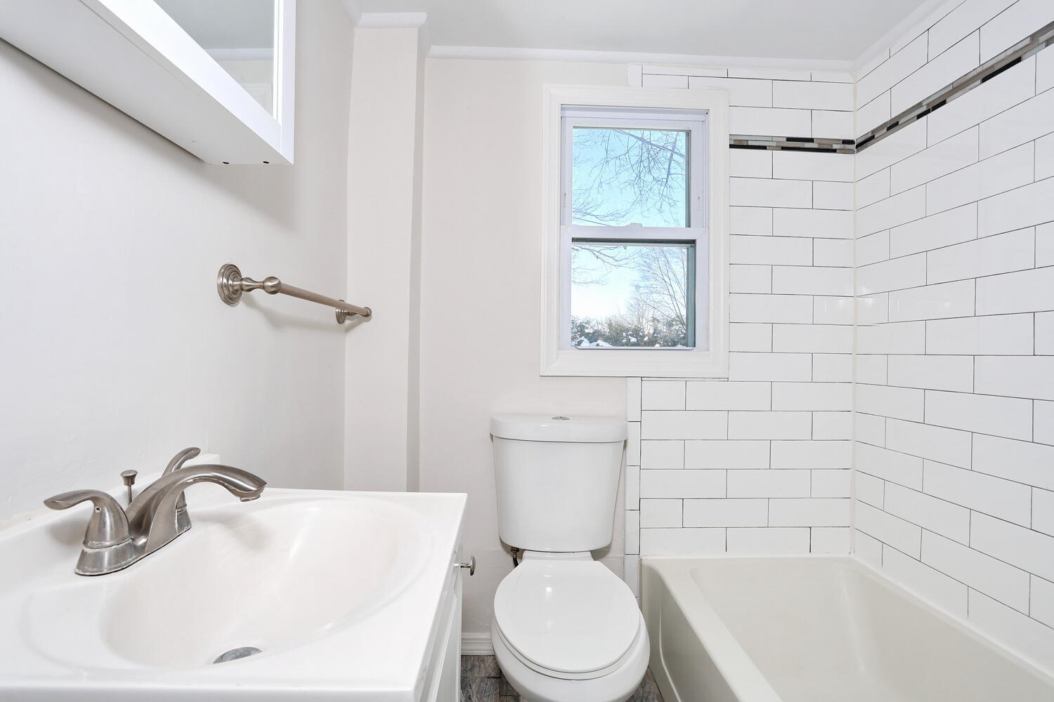 Building Photo - 31 Rea Ave