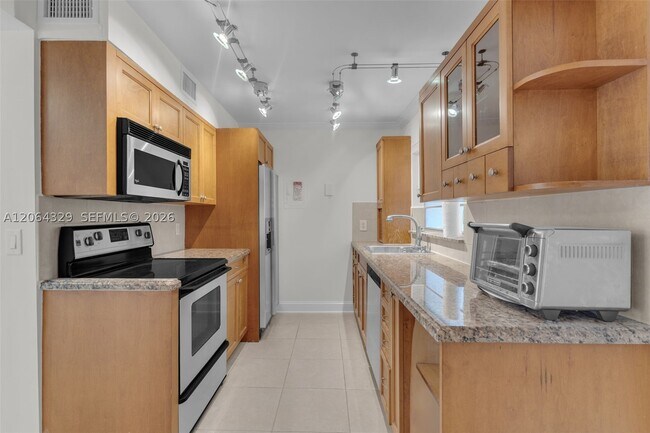Building Photo - 7745 SW 86th St