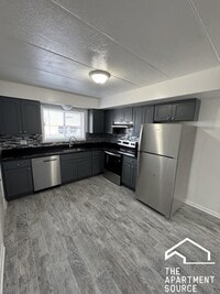 Building Photo - 1408 Carol St
