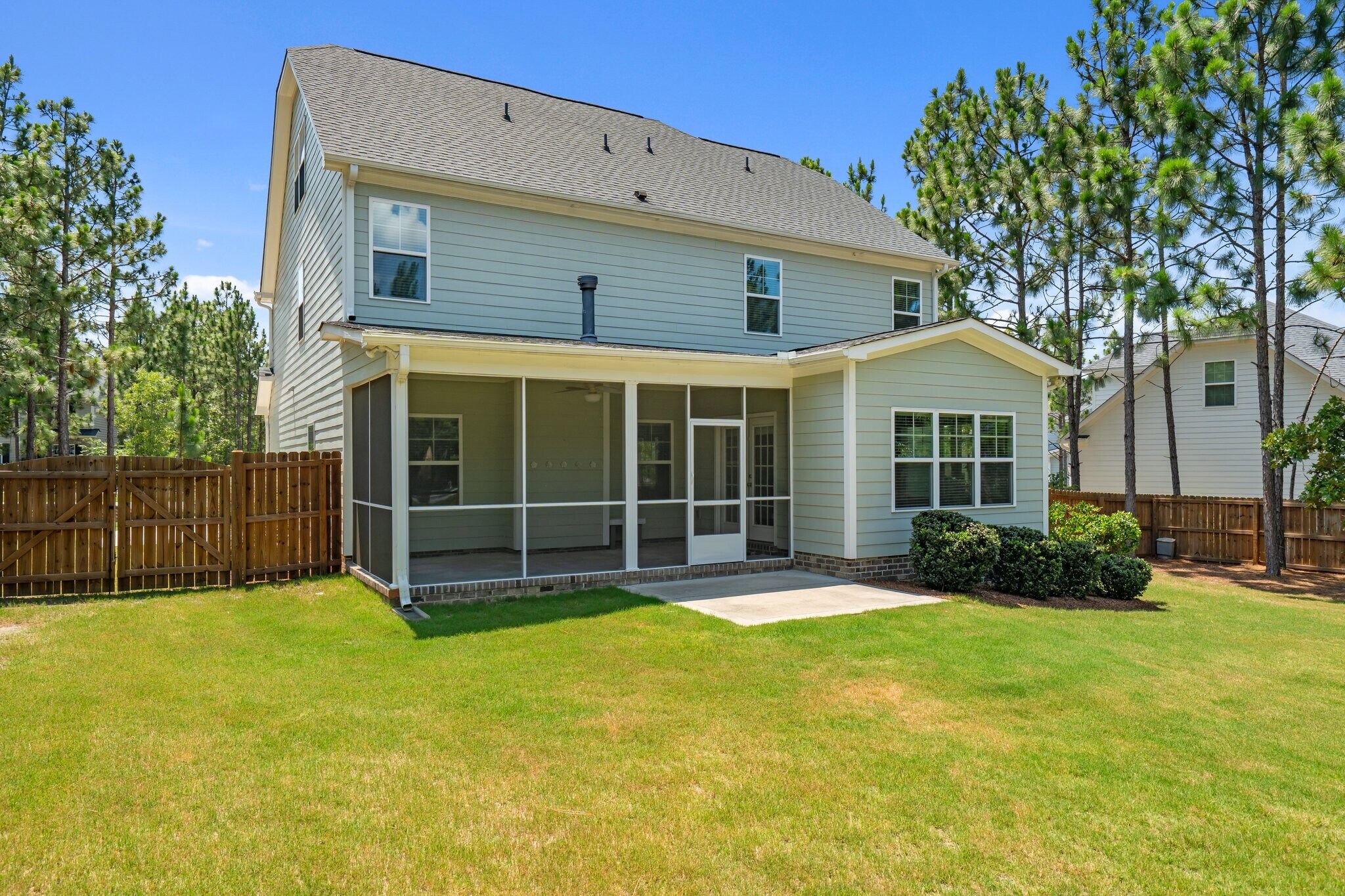 Building Photo - 830 Winston Pines Dr
