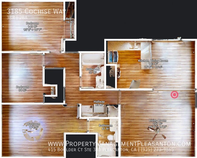 Building Photo - Single Story, 3 bed, 2 bath townhouse