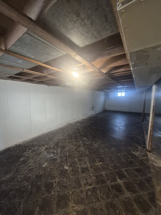 Building Photo - 28 Barto Dr