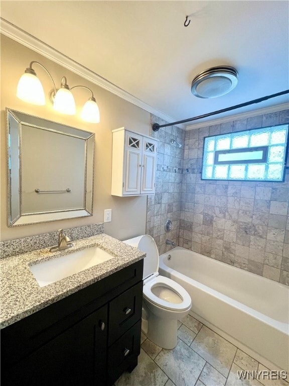 Building Photo - 82 Colette Ave