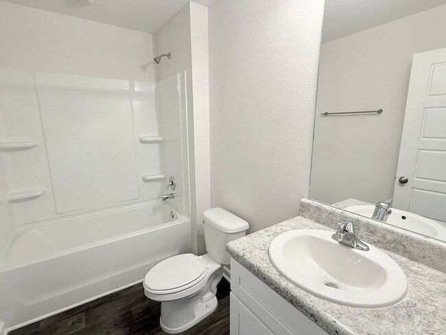 Building Photo - 5970 Smarty Jones Wy