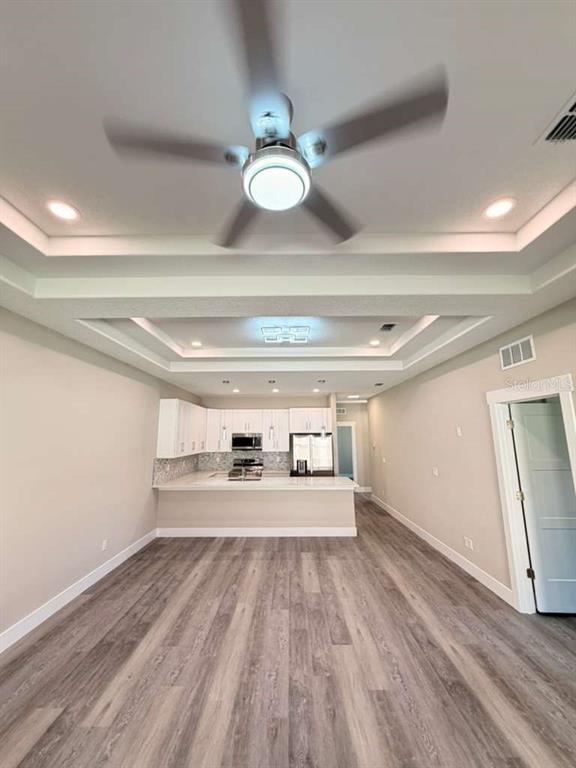 Building Photo - 2 Slate Wood Ct