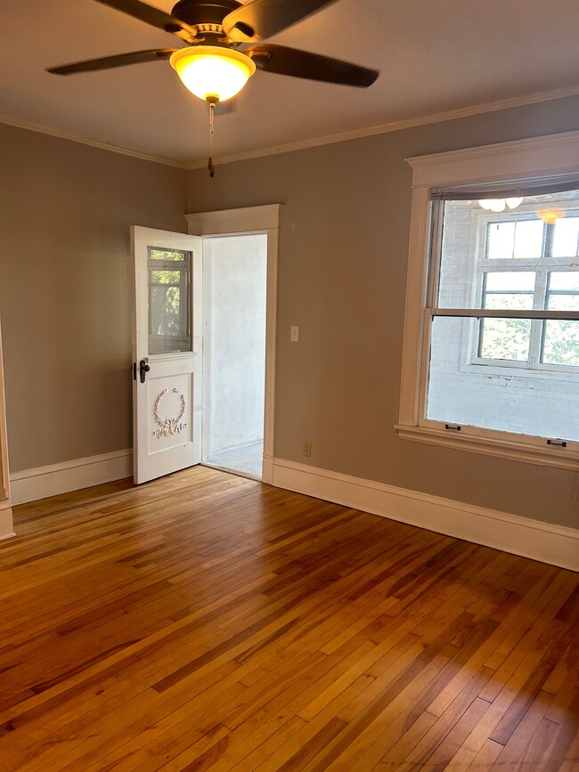 Floorplan - Raymond Flats
