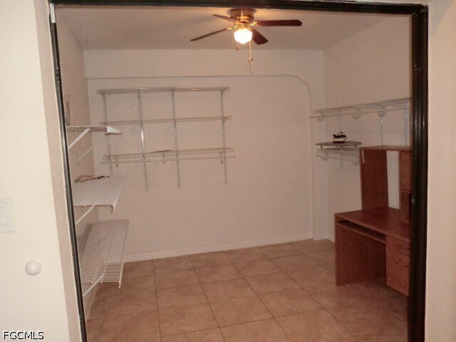 Building Photo - 1000 SW 37th St
