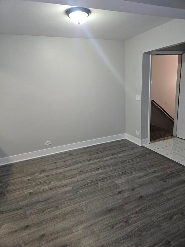 Building Photo - 1808 Fayette Walk