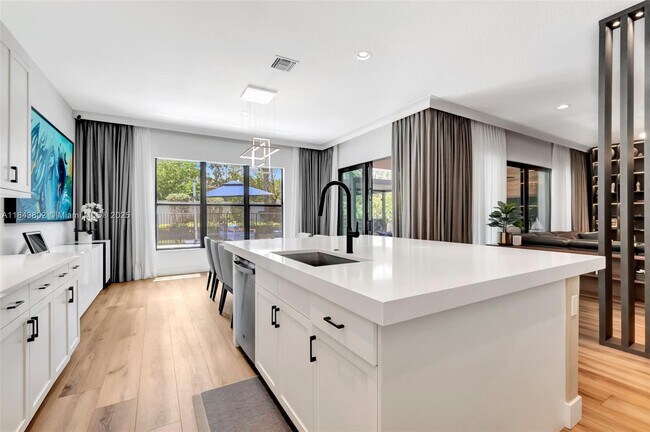 Building Photo - 8608 Torrey Isles Terrace