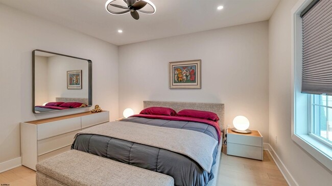 Building Photo - 6223 Winchester Ave