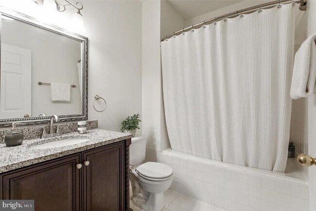 Building Photo - 1300 Windleaf Dr