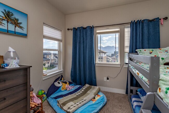 Building Photo - 11560 Spectacular Bid Cir