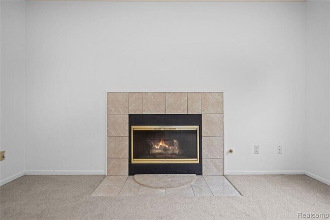Building Photo - 47258 Scarlet Dr N