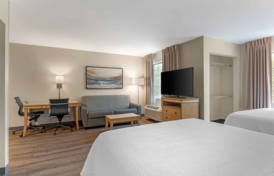 Building Photo - Furnished Studio-Orlando - Convention Ctr - Int'l Drive Area
