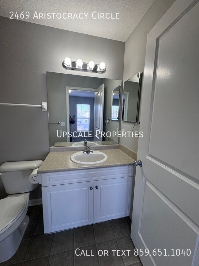 Building Photo - 2469 Aristocracy Cir