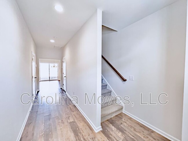 Building Photo - 303 Trail Branch Ct.