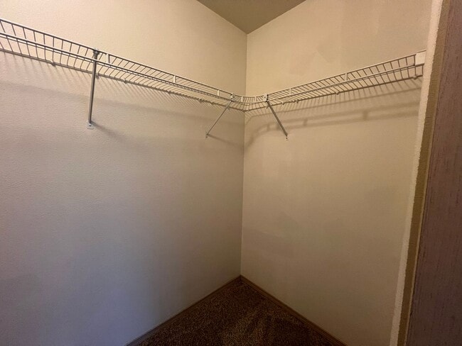 Building Photo - Rent Special: 1/2 Off February's Rent