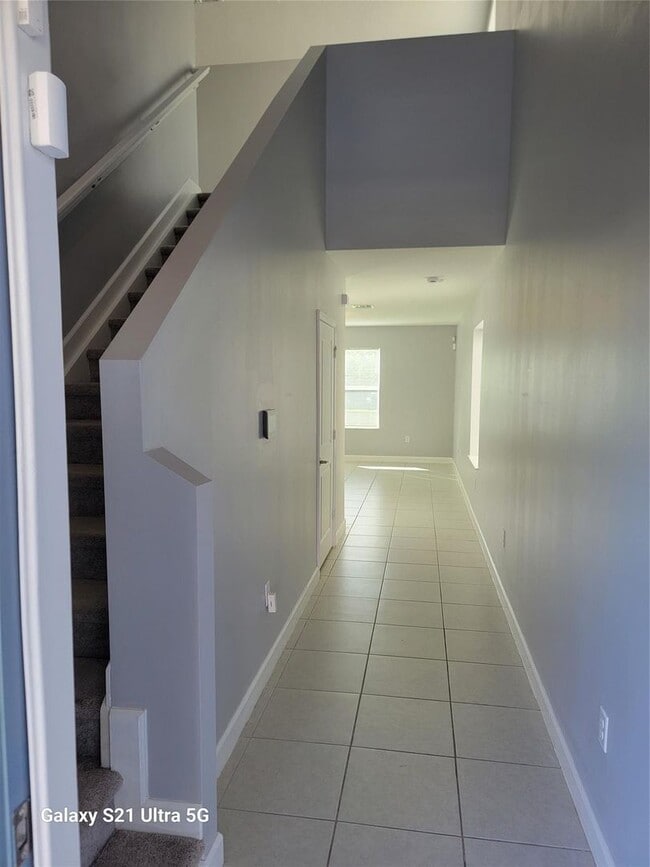 Building Photo - 4518 Dow Ln