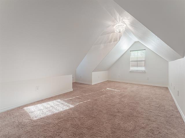 Building Photo - 210 Sendero Dr