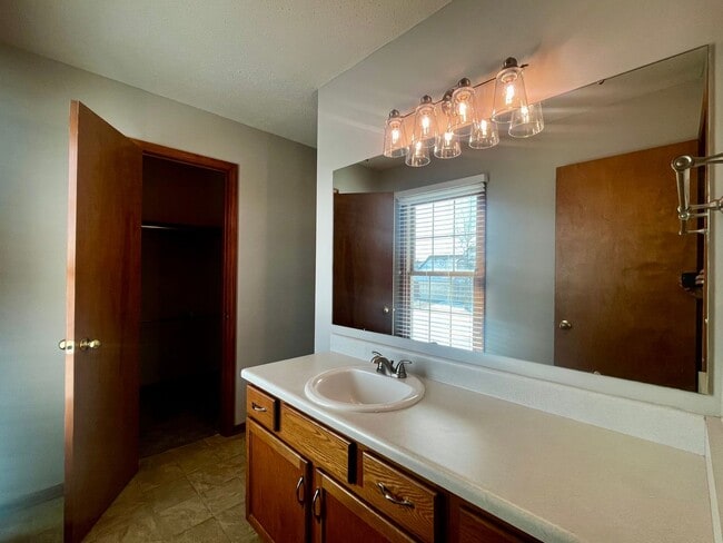 Building Photo - Home for Rent by Capital Property Management