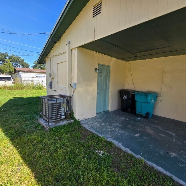 Building Photo - Charming 4BR House in Orlando