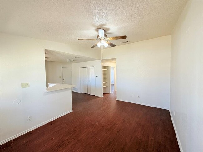 Building Photo - 1213 Ridgemont St