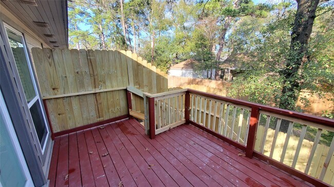 Building Photo - 7 Woody Creek Dr