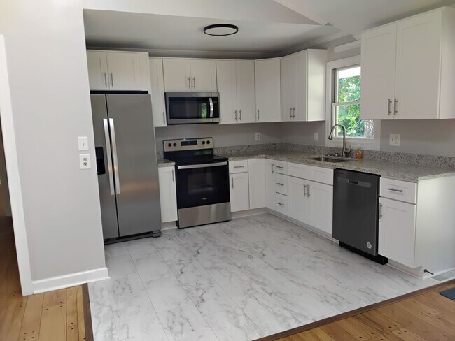 Building Photo - 4331 NC-24