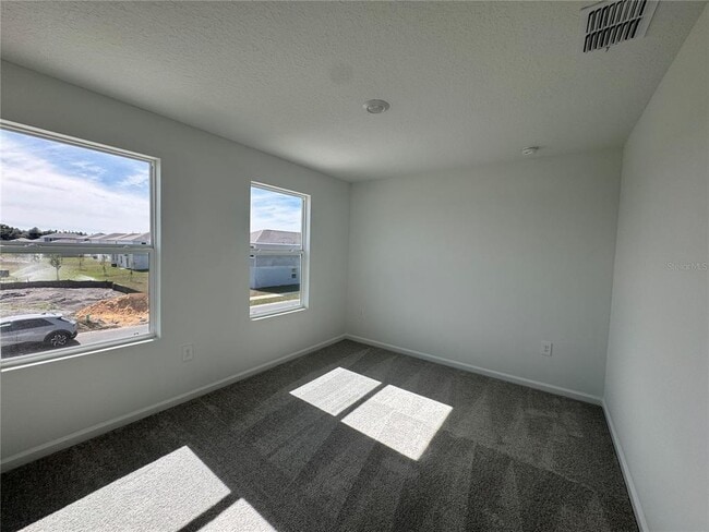 Building Photo - 1542 Jessica Blvd