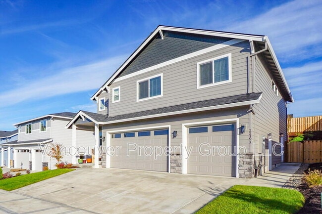 Primary Photo - 2219 E Badger Wy