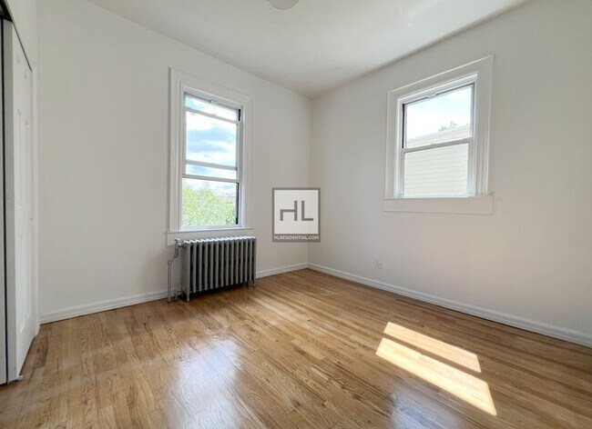 Building Photo - 42 STREET