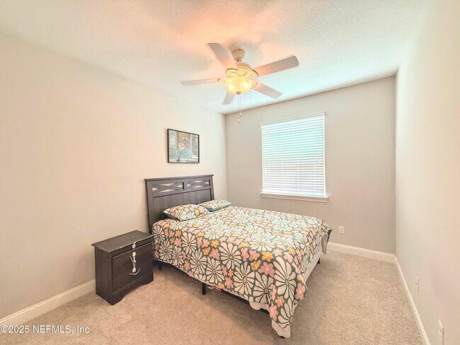 Building Photo - 7045 Rosabella Cir