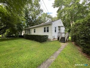Building Photo - 48 White Oak Rd