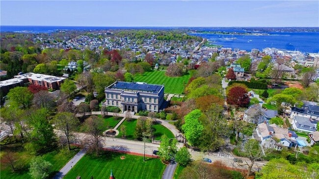 Building Photo - 364 BELLEVUE Avenue UNIT W S