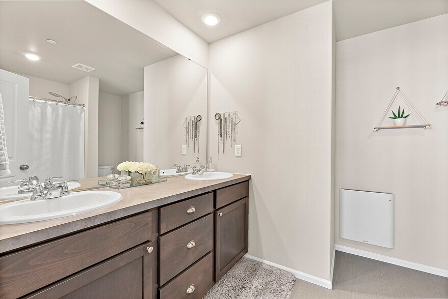 Building Photo - 17525 110th Ave E