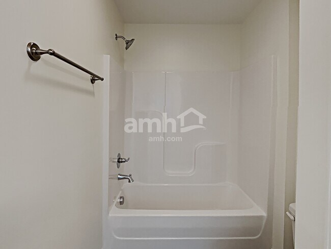 Building Photo - 5224 Tupelo St