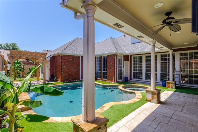 Building Photo - 4404 Hollow Oak Dr