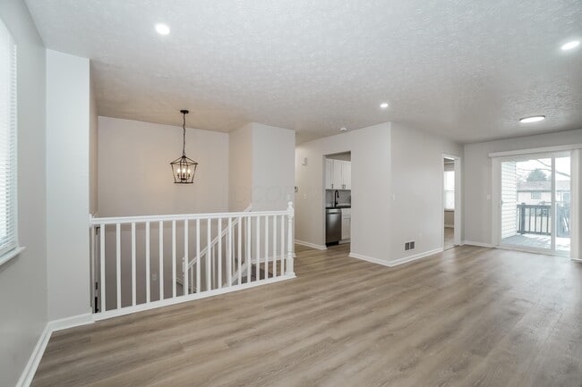 Building Photo - 3764 Whetstone Dr