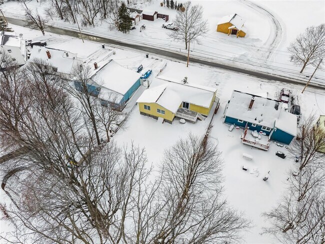 Building Photo - 941 Jamesville Ave