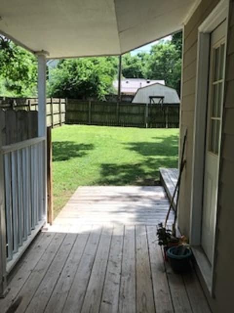 Building Photo - Sylvan Heights 3 bedroom Home For Rent