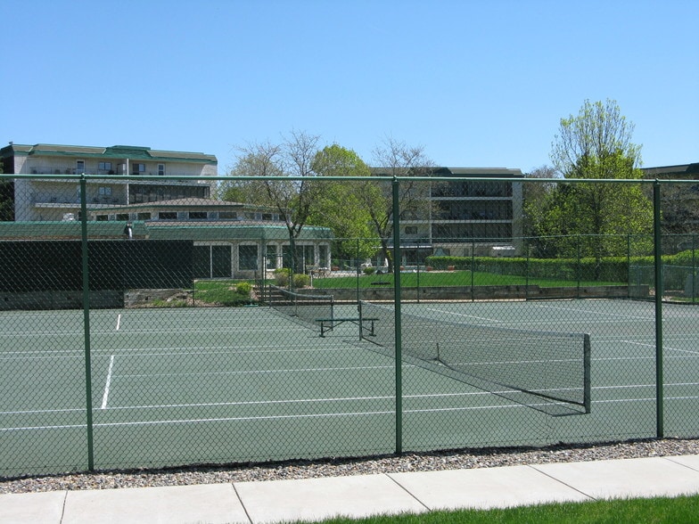 Tennis Courts - 10531 Cedar Lk Rd S