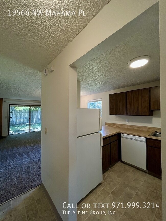 Building Photo - 19566 NW Mahama Pl