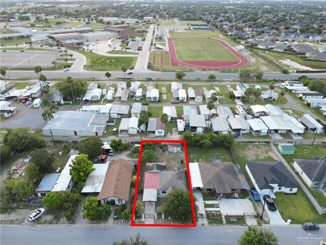 Building Photo - 1814 Mimosa St