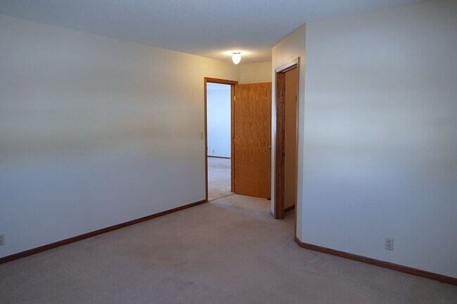 Building Photo - 1205 Silver Ave