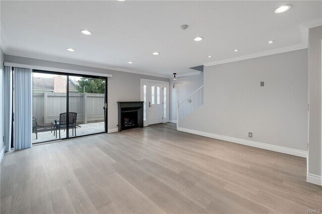 Building Photo - 1425 Goodman Ave